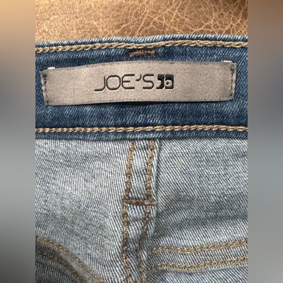 Joe's Jeans Women's Flare in Classic Blue - Picture 6 of 8